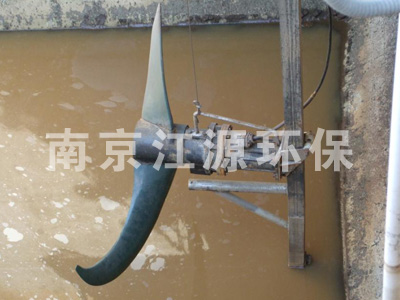潛水推流器
